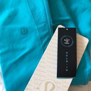 Lululemon held in leggings